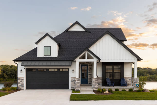 Best Solar Panel Roofing Installation  in Cuero, TX